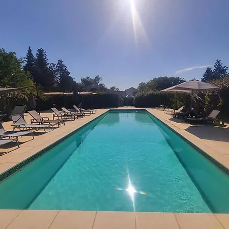 Domaine Du Prieure D'estagel D'hotes Bed & Breakfast *